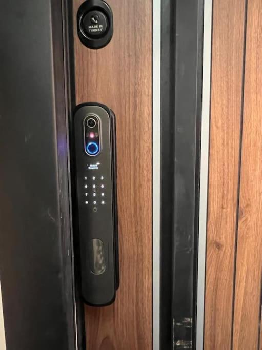 2 Bedroom In The Center Of * Cairo