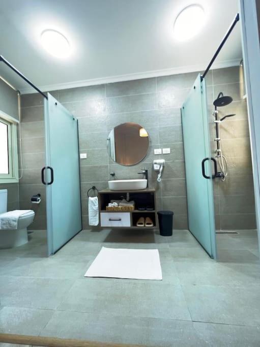 2 Bedroom In The Center Of Apartamento