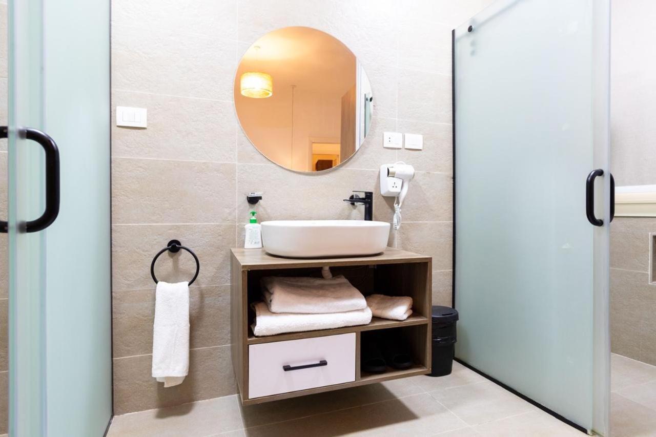 2 Bedroom In The Center Of